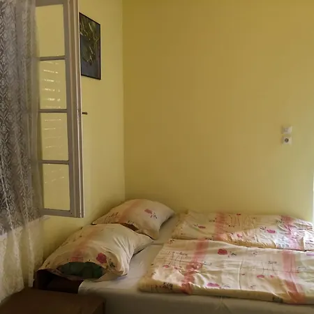 Pensión Matróz